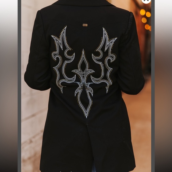 Western Boot Stitch Blazer - Picture 2 of 2